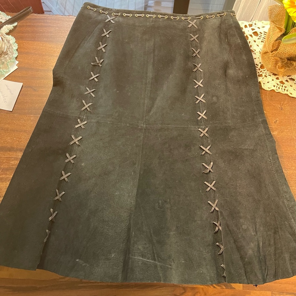 For Joseph suede black skirt with extra design with leather, studs size 12 - Picture 4 of 15